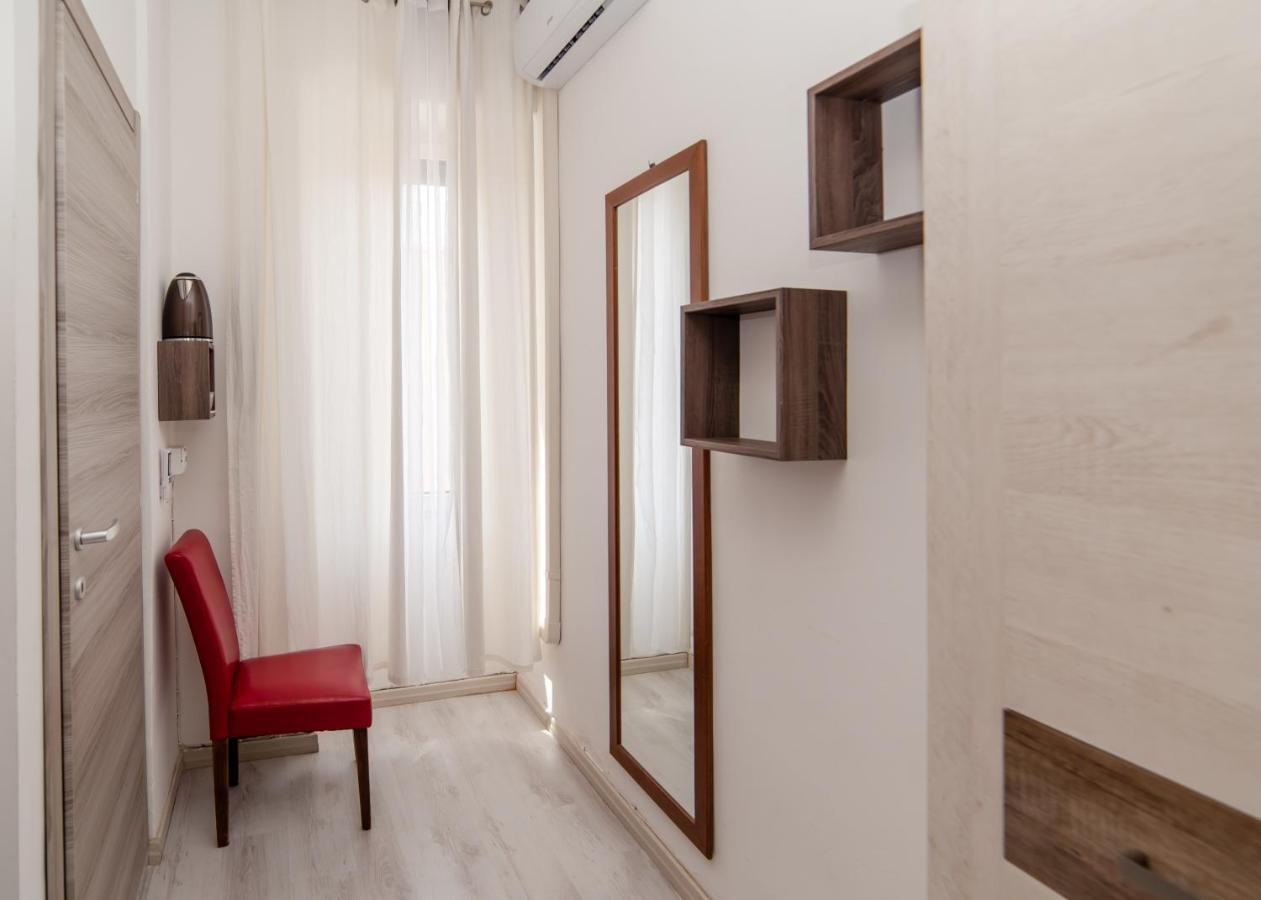 Carramba! Che Room Cagliari Exteriör bild