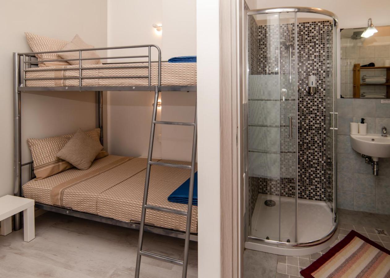 Carramba! Che Room Cagliari Exteriör bild